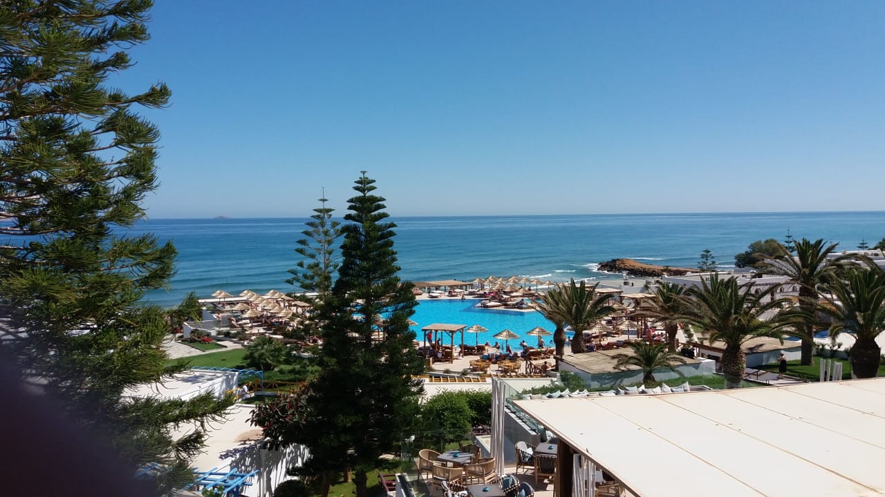 Ausblick Mitsis Rinela