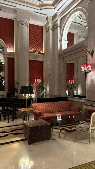 Lobby Hotel Avenida Palace