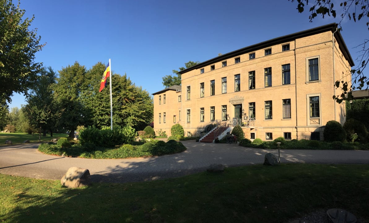 Außenansicht Hotel Gutshaus Redewisch