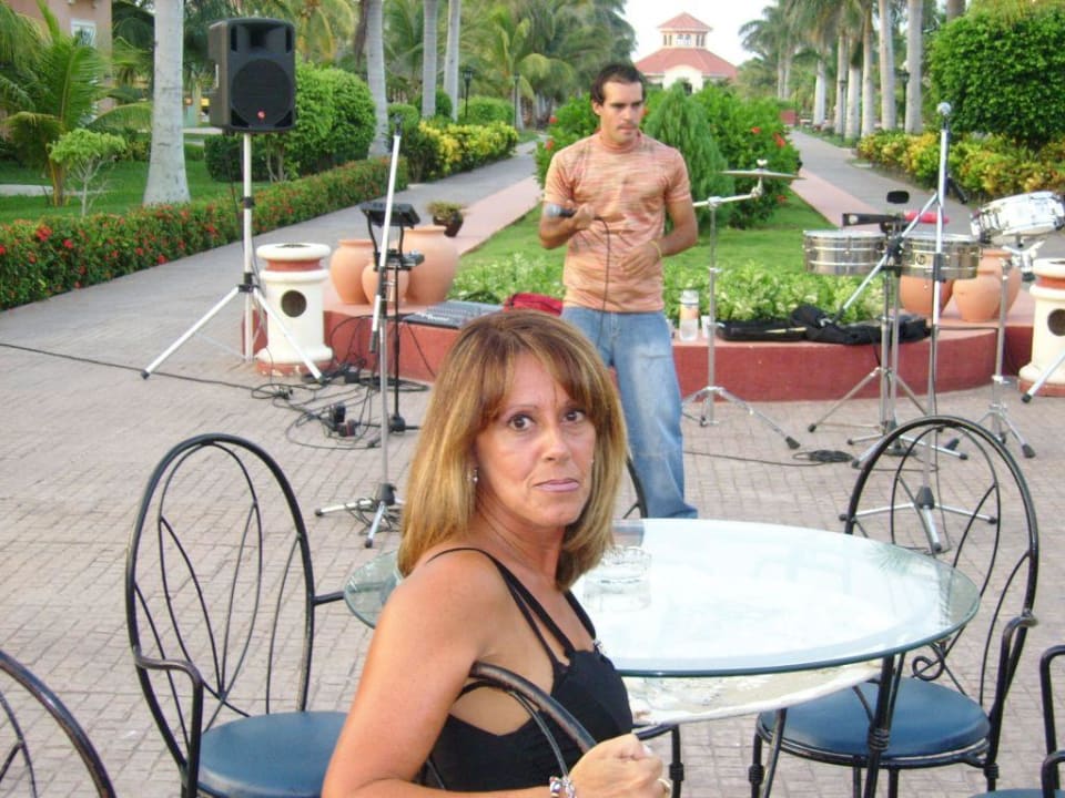 Bar ingresso con musica Iberostar Origin Playa Alameda