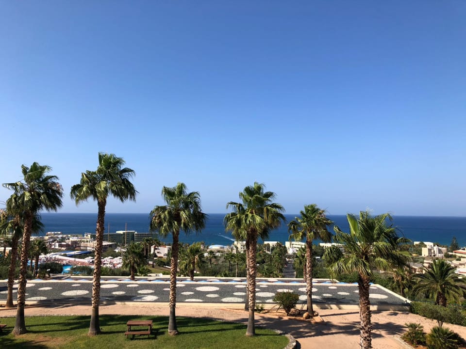 Ausblick Royal & Imperial Belvedere Resort