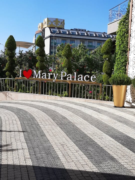 Ausblick Mary Hotel Side