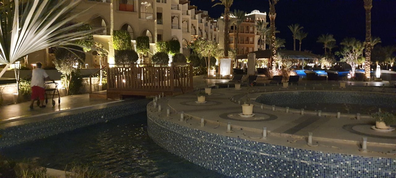 Pool The Grand Palace - Adults only