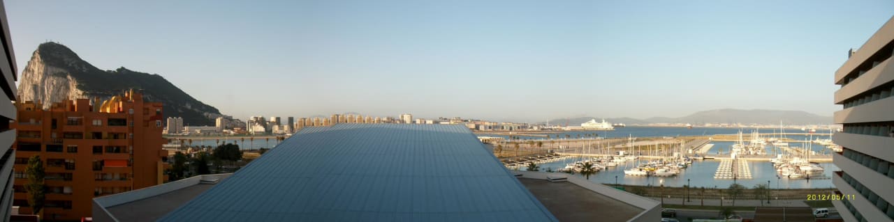 Vom Hotelzimmer Ohtels Campo De Gibraltar