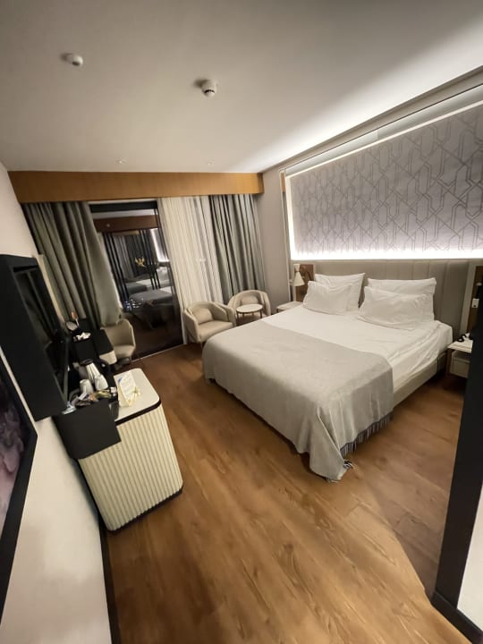 Zimmer Mylome Luxury Hotel & Resort