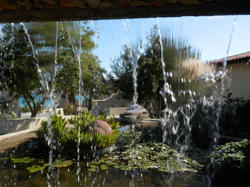 Weg zur Lobby Club Resort Atlantis