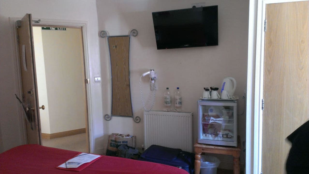 TV Glenlossie Guest House