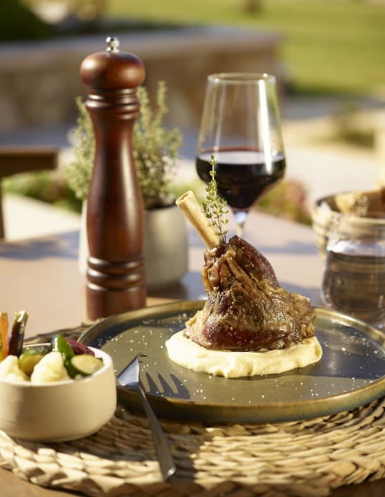 Gastro Asterion Suites & Spa - Designed for adults