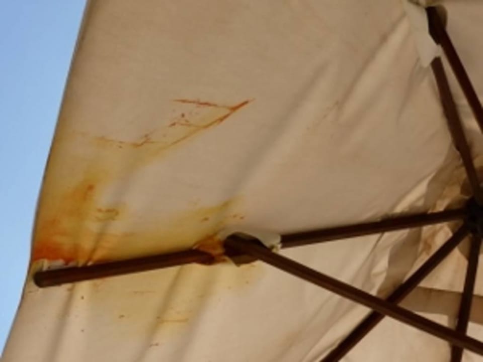 Sonnenschirm Ta Cenc Hotel