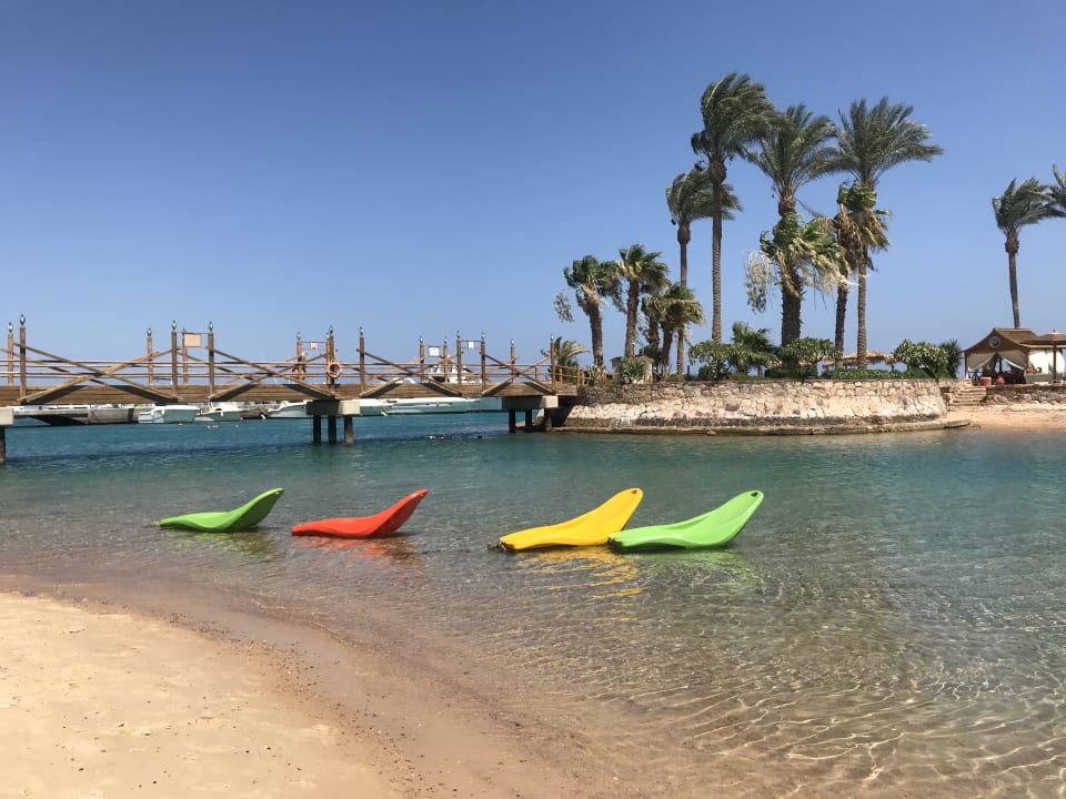Liegemöglichkeiten im Wasser Marriott Hurghada Beach Resort