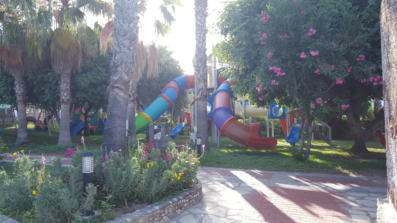 Gartenanlage Hotel Defne Star