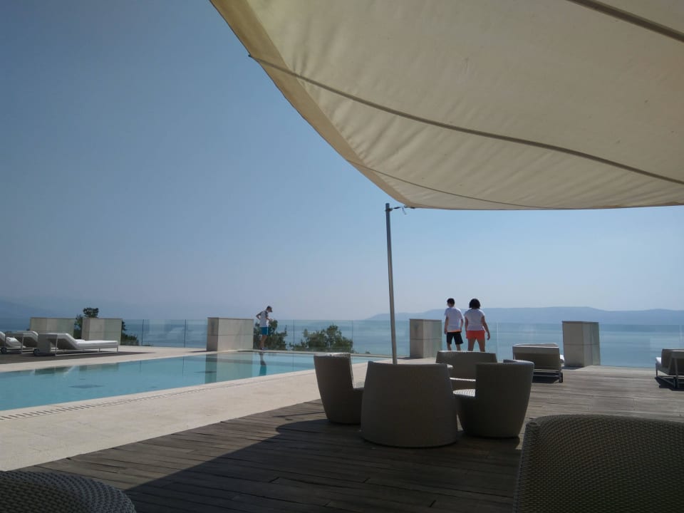 Sky Bar Wyndham Grand Novi Vinodolski Resort - The View & Family Apartments