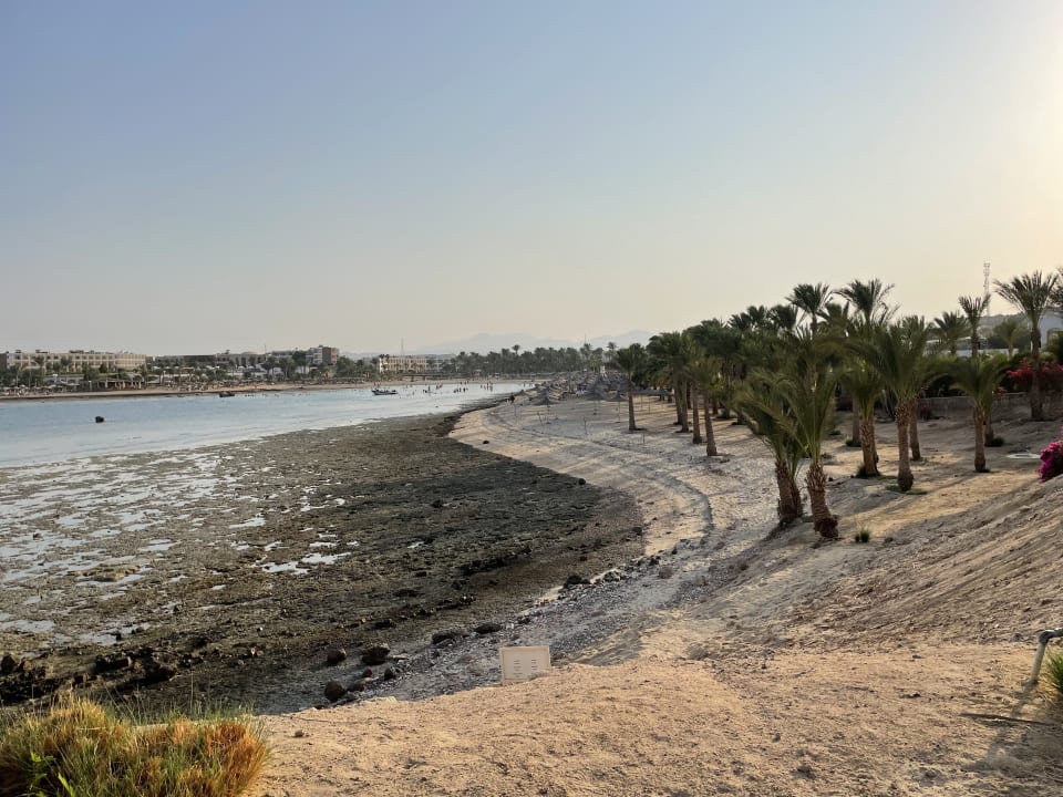 Strand Brayka Bay Resort