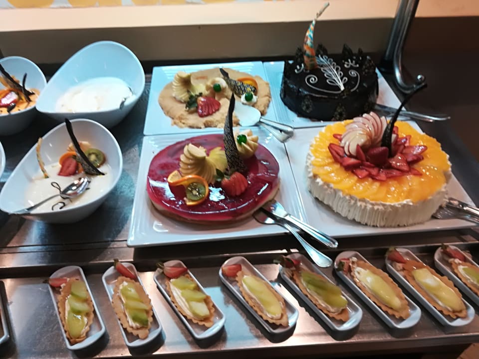 Gastro Three Corners Sea Beach Resort