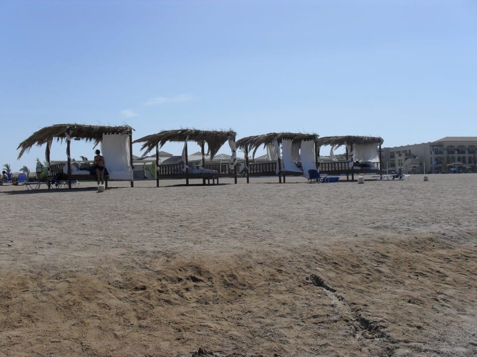 Loże na plaży JAZ Aquamarine Resort