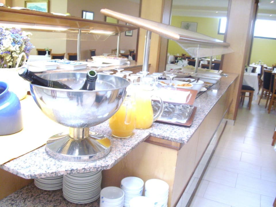 Sekt zum Frühstück THB Cala Lliteras