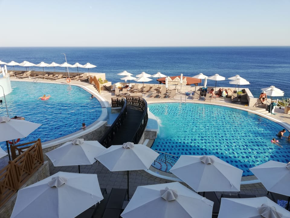 Pool Hotel Kalithea Horizon Royal