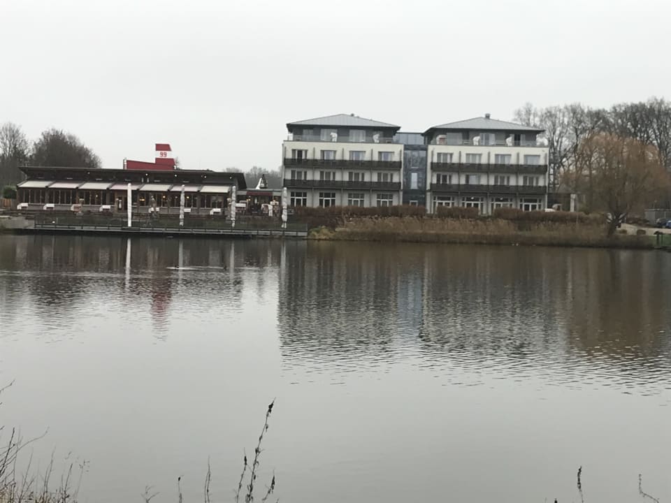 Außenansicht Hotel Riverside
