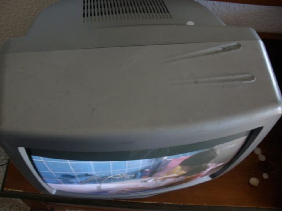 Der Fernseher Hotel BelleVue Vistanova