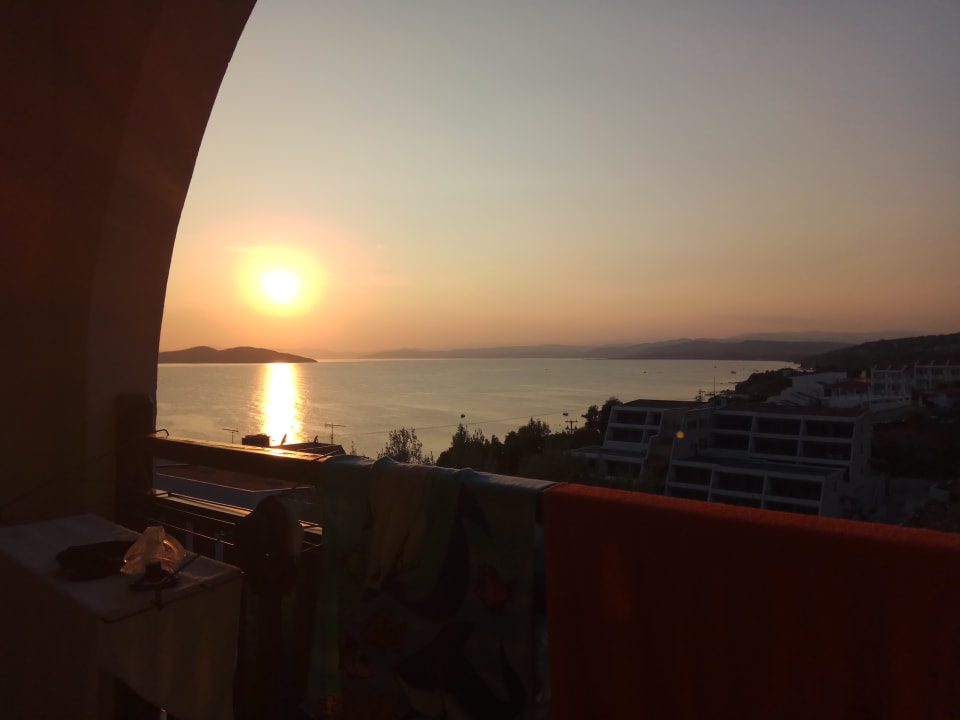 Ausblick Akrathos Beach Hotel