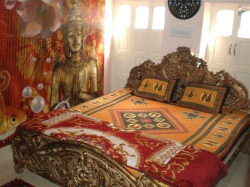 Deluxe Bed Room Hem Guest House Jodhpur