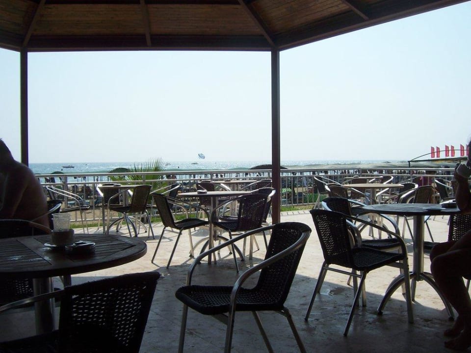 Der Blick von der Strandbar zum Meer Seher Kumköy Star Resort & Spa