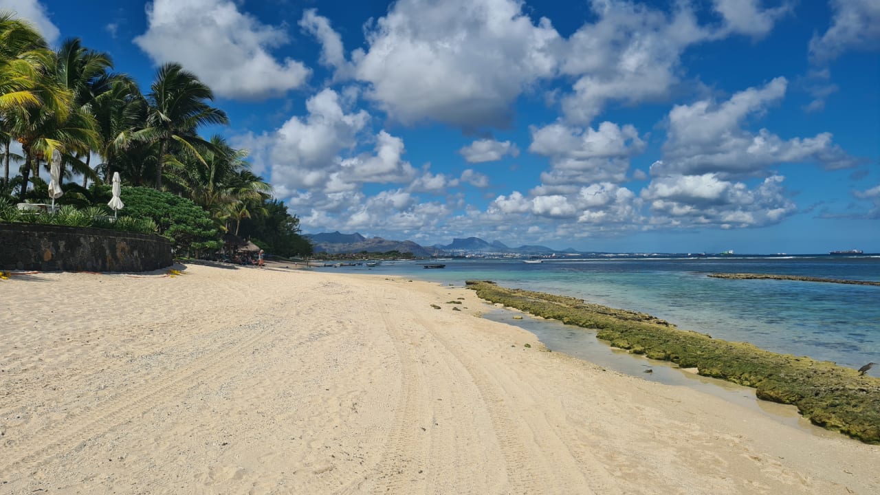 Strand Victoria Beachcomber Resort & Spa