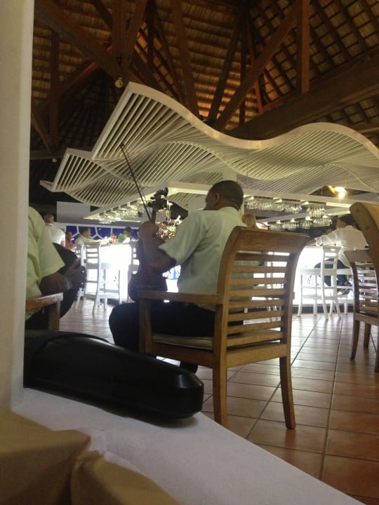 Livemusik in der lobbybar Royalton Hicacos Resort & Spa - Adults only