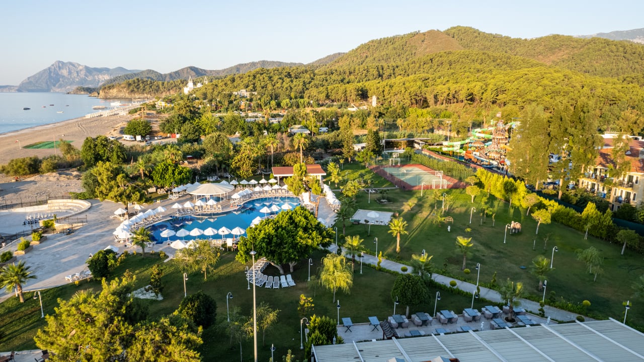 Pool Club Hotel Phaselis Rose