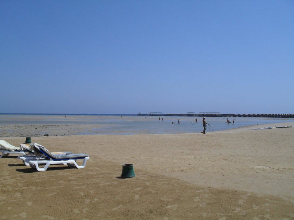 Strand bei Ebbe Titanic Beach Spa & Aqua Park