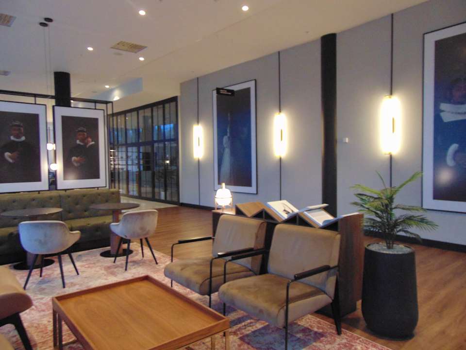 Lobby Radisson RED, Oslo Airport