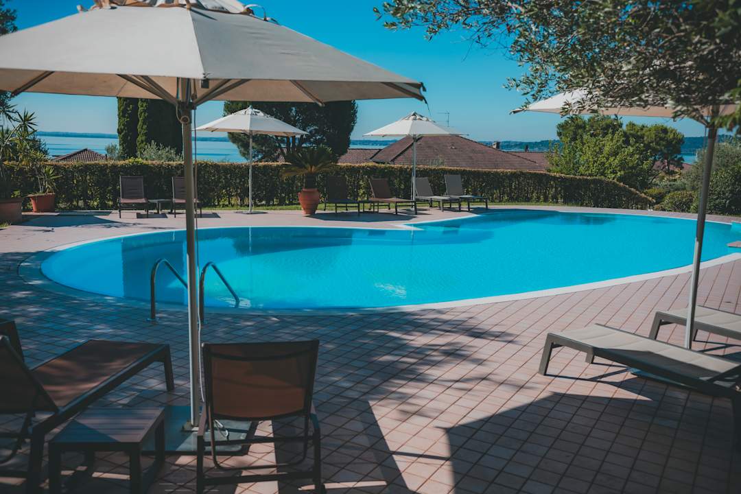 Pool AHG Riva del Sole Moniga