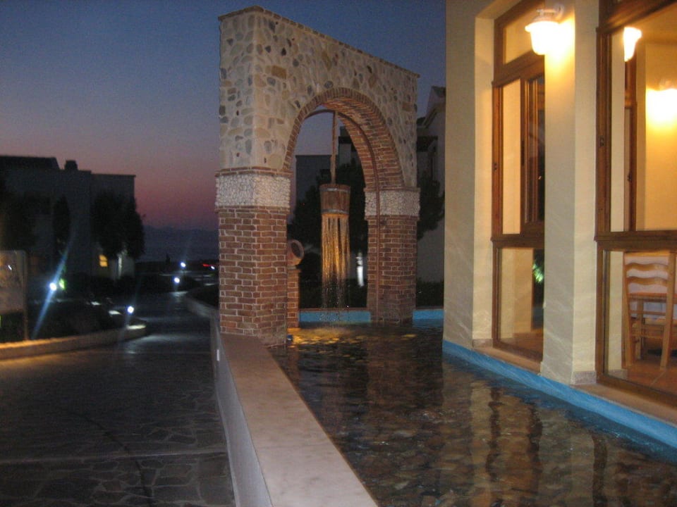 Abend-Impression Neptune Luxury Resort