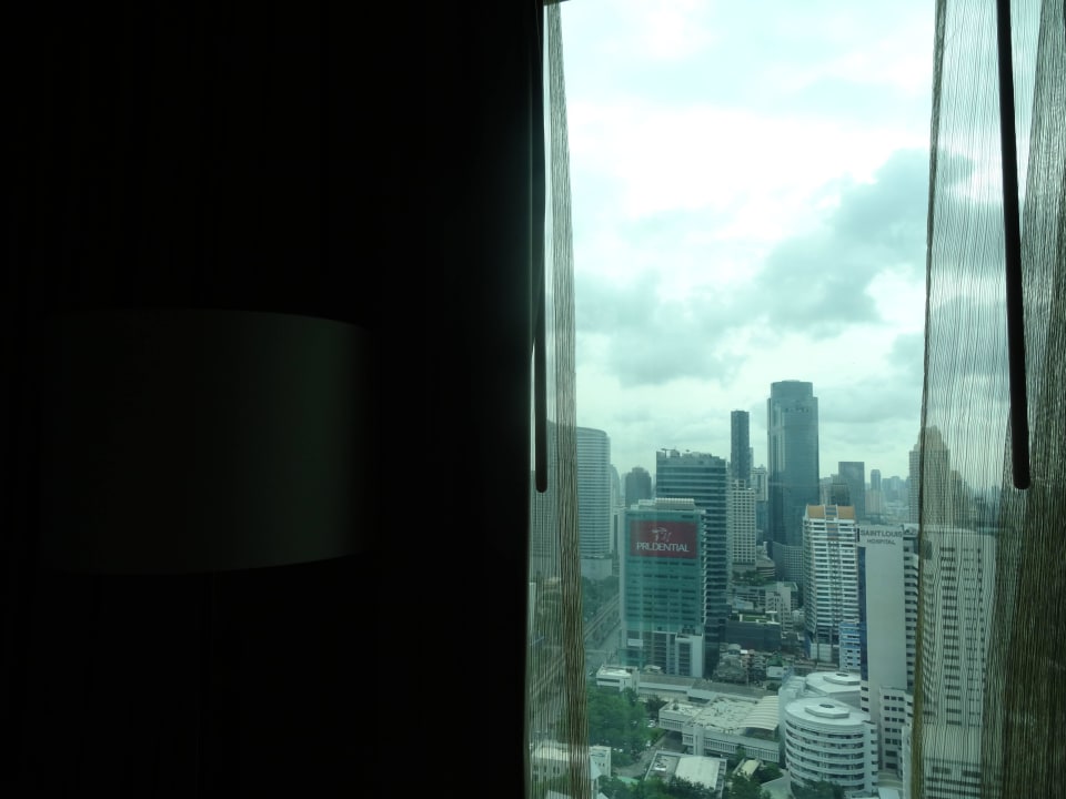 Ausblick aus Fenster Eastin Grand Hotel Sathorn