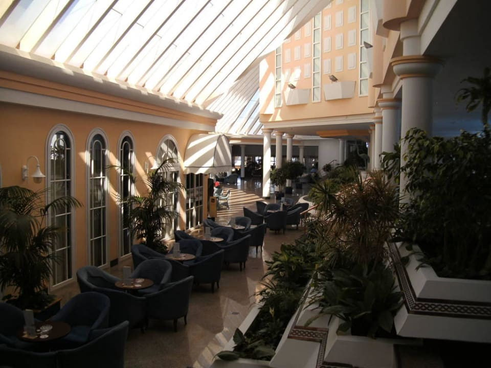 Blick in der Lobby zur Rezeption Hotel Riu Palace Jandia