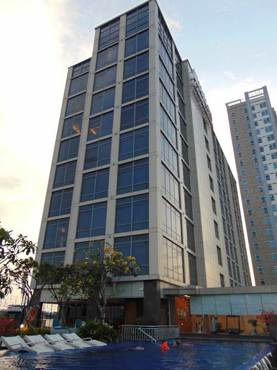 Außenansicht Hilton Garden Inn Jakarta Taman Palem