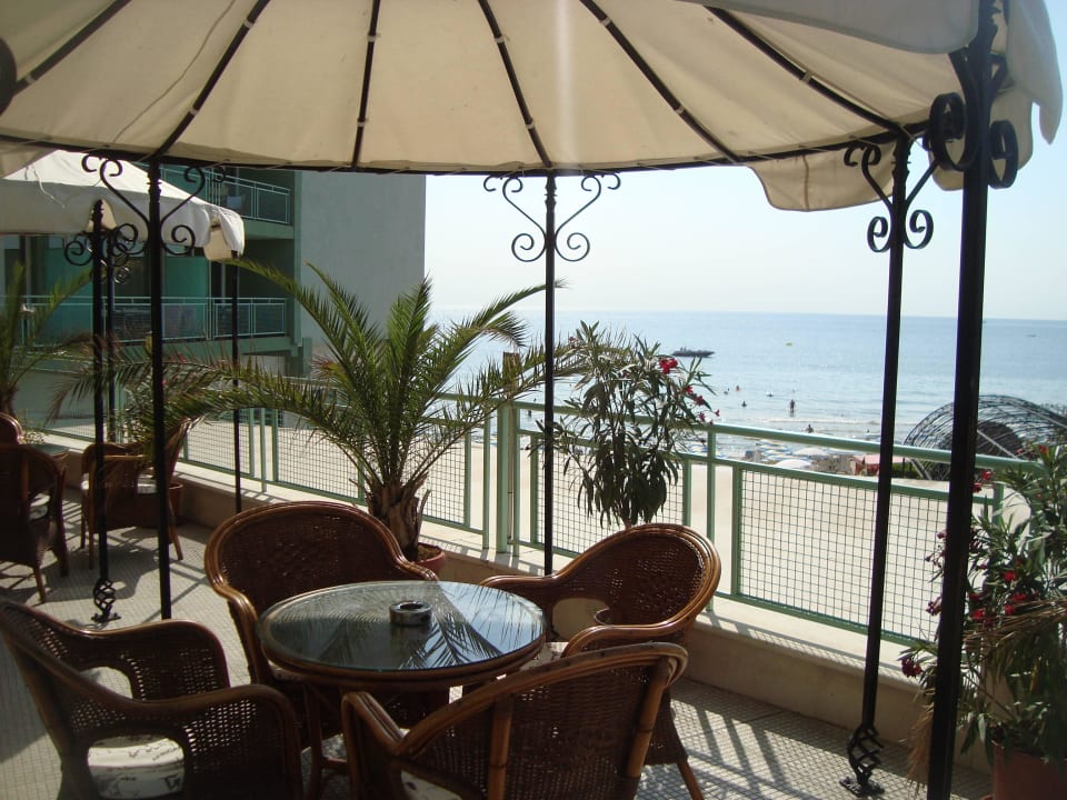 Außenbereich Bar Hotel Bilyana Beach