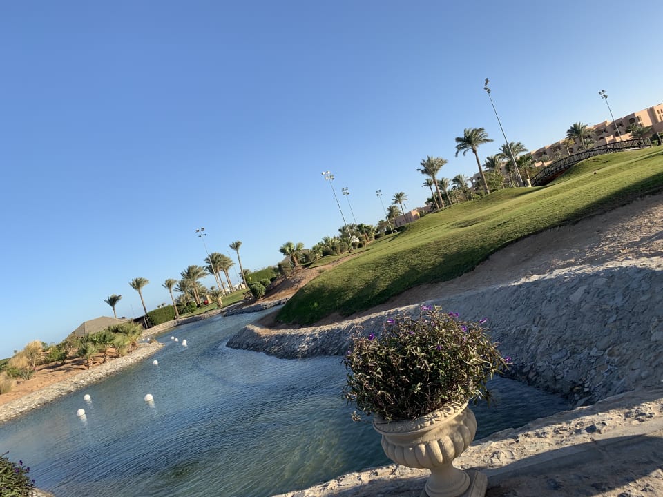 Gartenanlage Steigenberger Aqua Magic