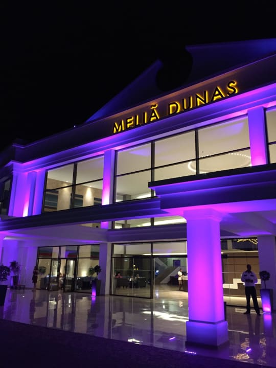 Hauptgebäude Meliá Dunas Beach Resort & Spa