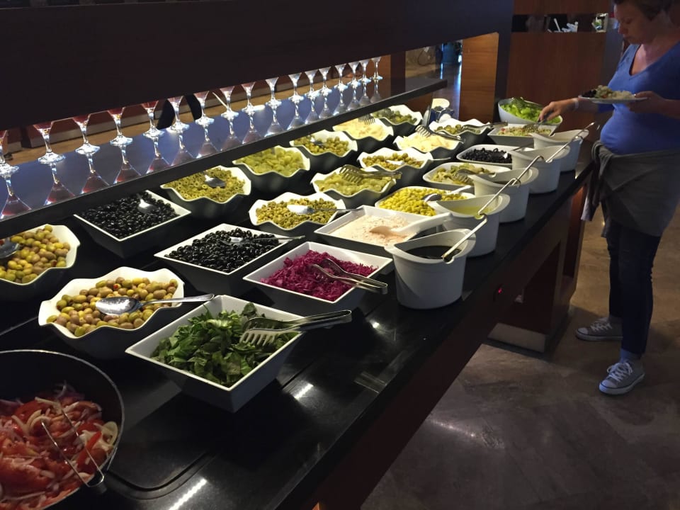 Buffet Venosa Beach Resort & Spa