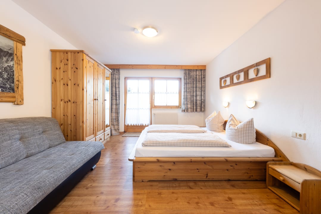 Zimmer KASSNHOF - Urlaub in den Bergen