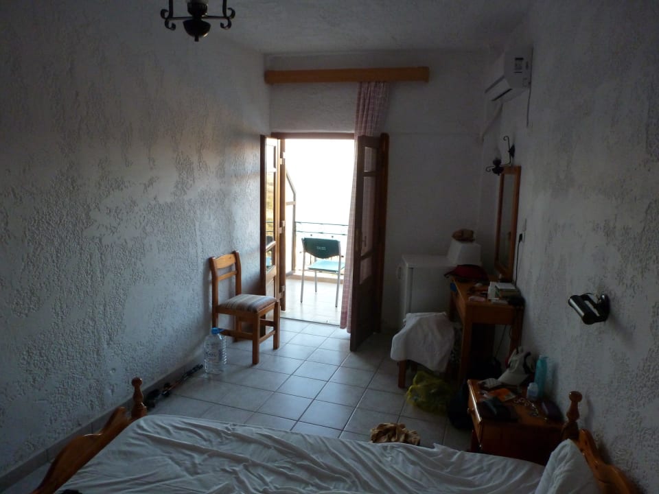 Normales Zimmer untere Etage Hotel Iro