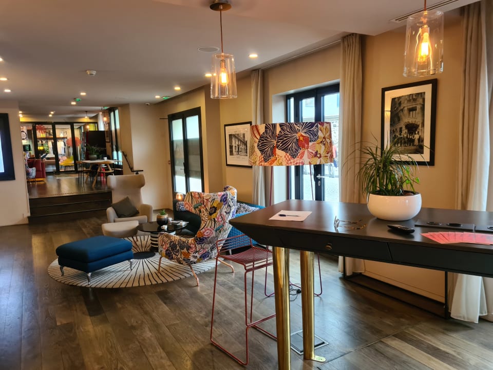 Lobby Terrass Hôtel