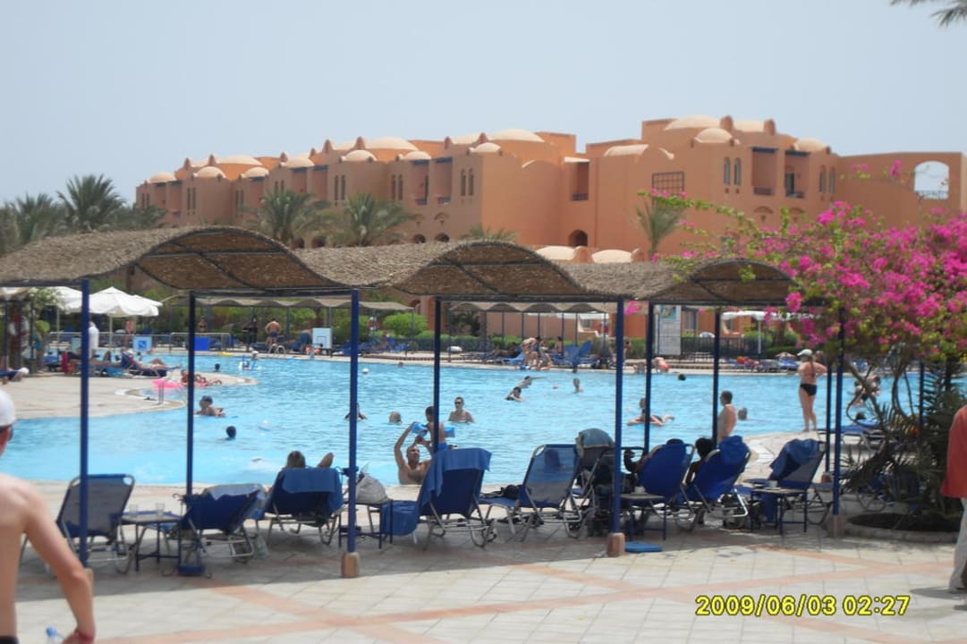 Hauptpool Jaz Makadi Oasis Resort