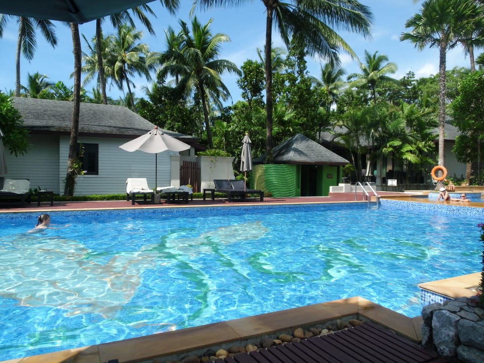 Pool La Flora Khao Lak