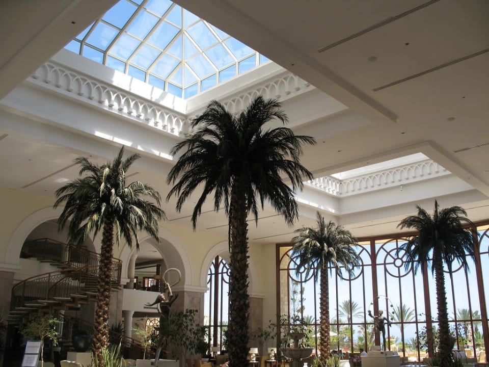 Lobby Mövenpick Resort & Marine Spa Sousse