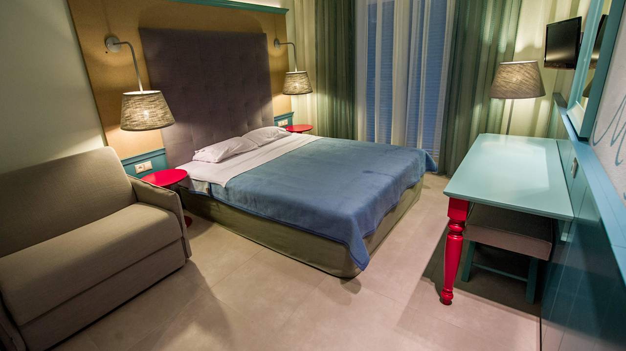 1st floor double room with extra bed Alkyon  Hotel