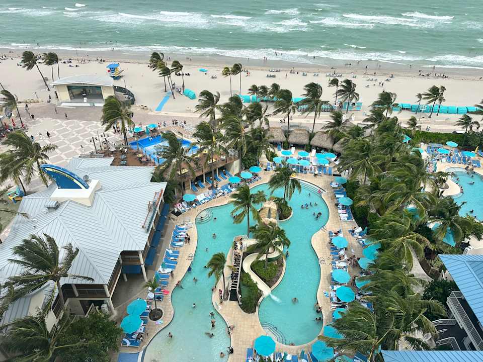 Pool Margaritaville Hollywood Beach Resort