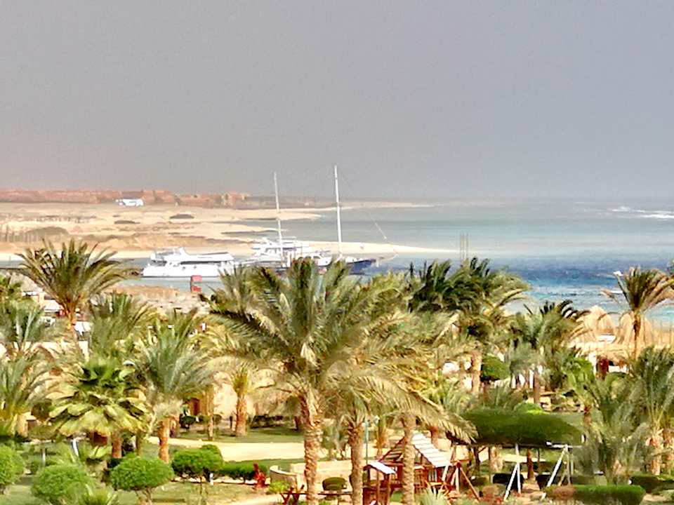 Ausblick Pensée Royal Garden Beach Resort