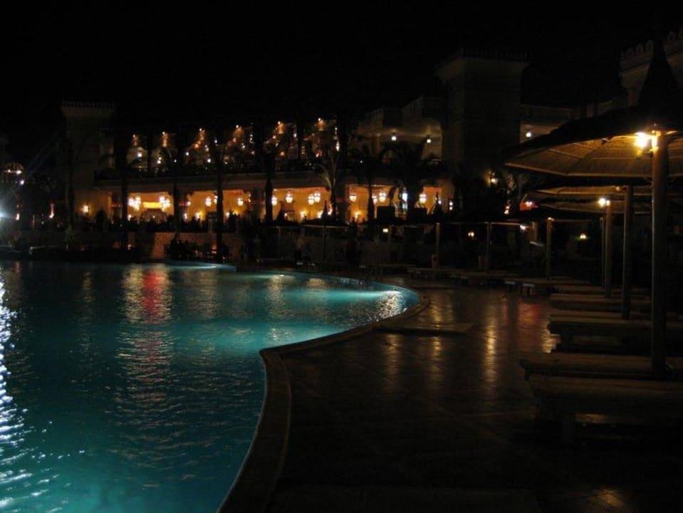 Anlage Richtung Haupthaus Pickalbatros Palace Resort